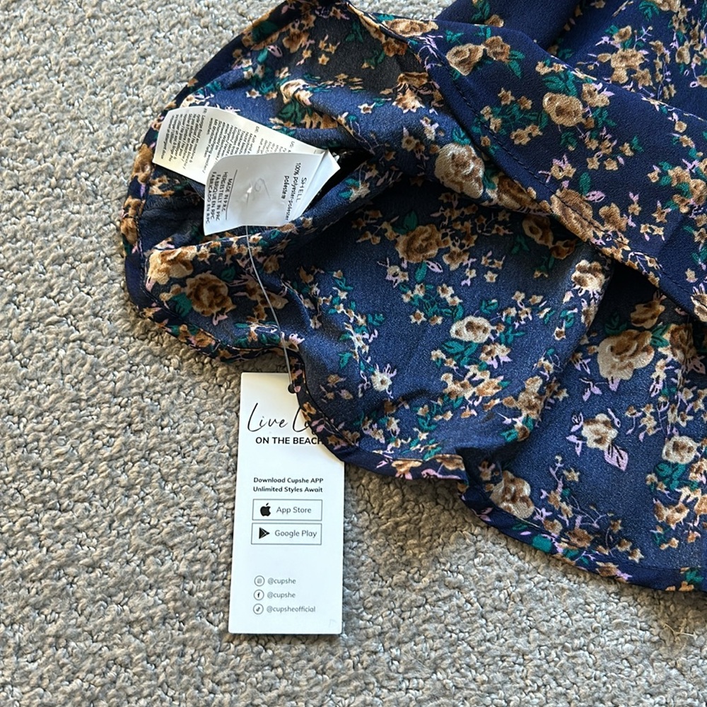 Alison floral peasant sleeve mini dress-ditsy floral size S NWT - Picture 5 of 5